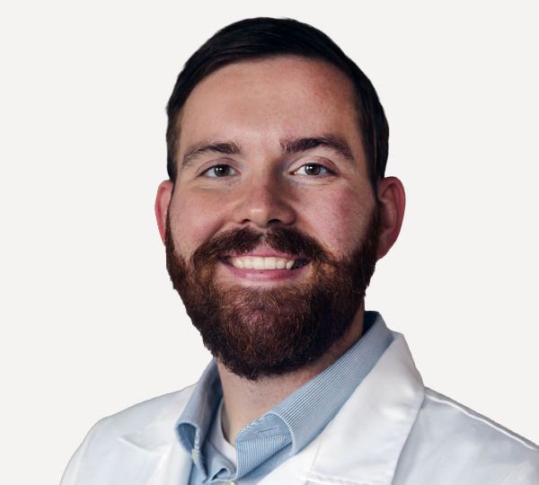 Headshot of Hospitalist Dr Andrew Cade